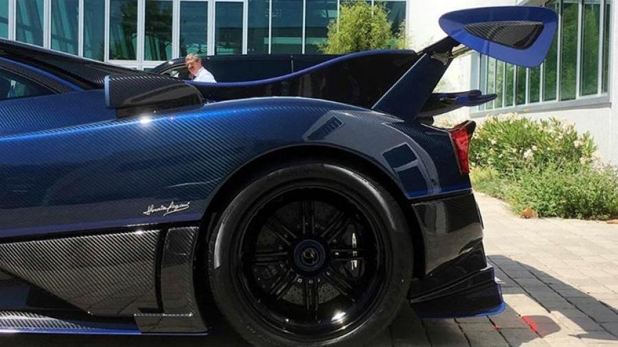 Детали экстерьера Pagani Zonda MG 2016 года  (фото 2 из 3)